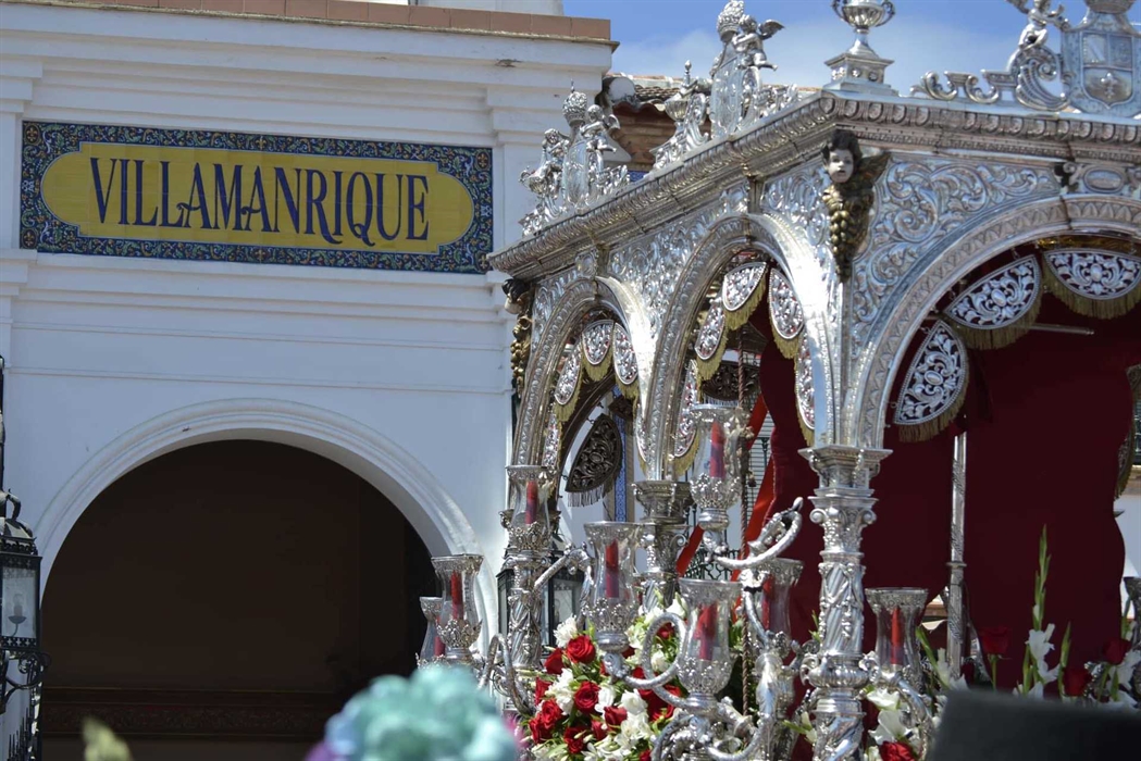Paso de las Hermandades por Villamanrique