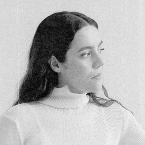 Valeria Castro en concierto