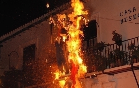 Noche de San Juan en Mijas Pueblo