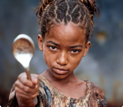 Exposición " Declara la guerra al hambre". Manos Unidas