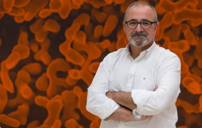 Charla con el microbiólogo y divulgador Ignacio López-Goñi. Canal Miscelánea
