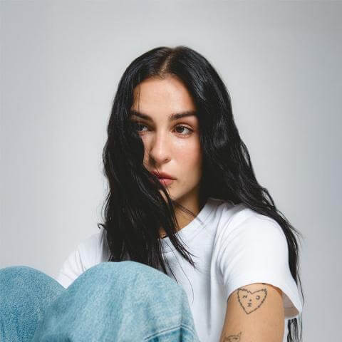 Natalia Lacunza by Sonidos Líquidos