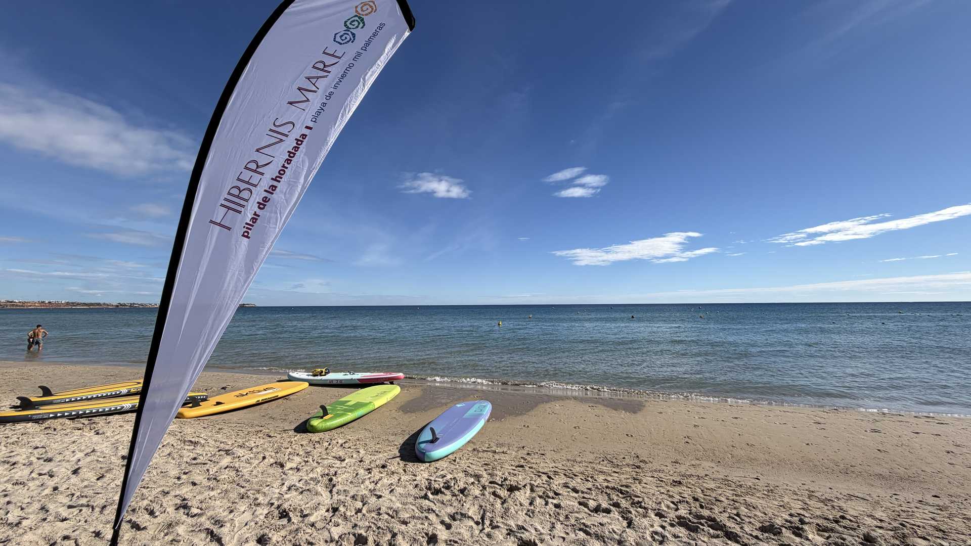 INICIACIÓN AL PADDLE SURF - HIBERNIS MARE, TU PLAYA DE INVIERNO EN PILAR DE LA HORADADA