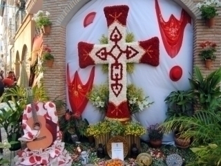 Día de la Cruz en Nerja