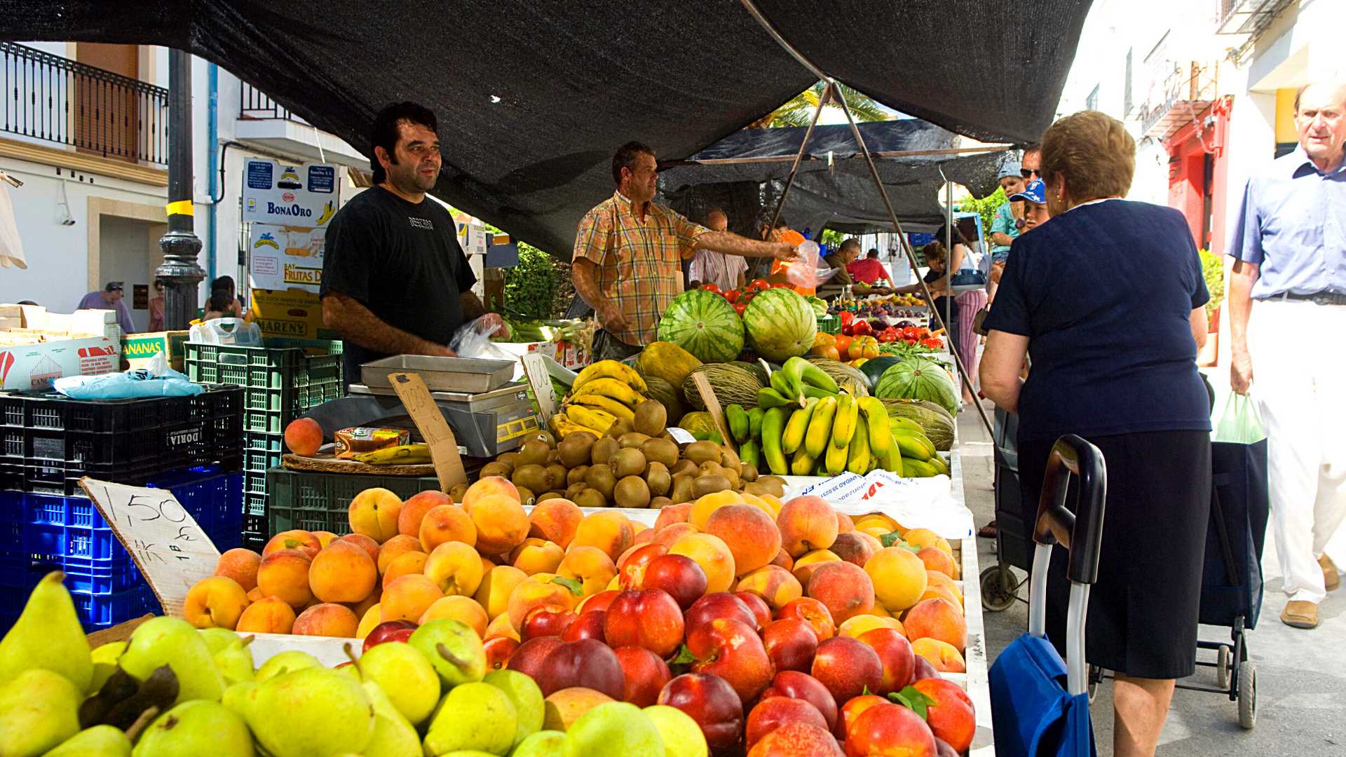 Mercado semanal en Benissa