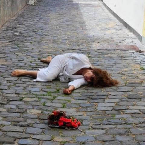 Explorando la caída como acto de resistencia