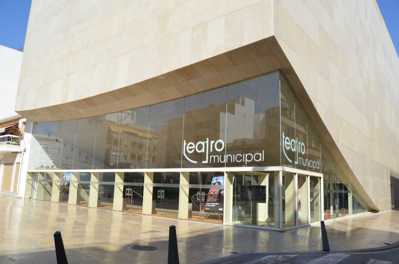 Día Internacional del Flamenco de Mujer a Mujer