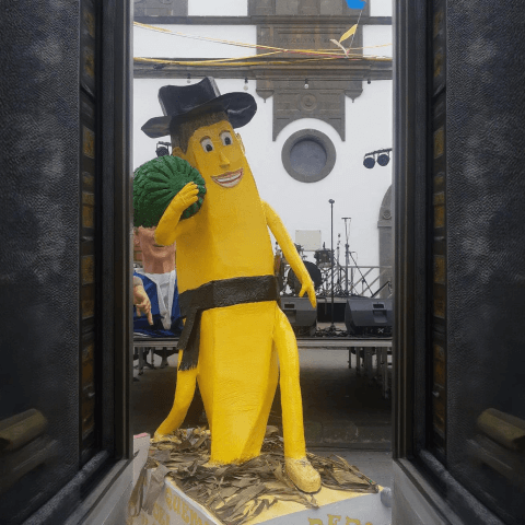 La gira y quema del Plátano