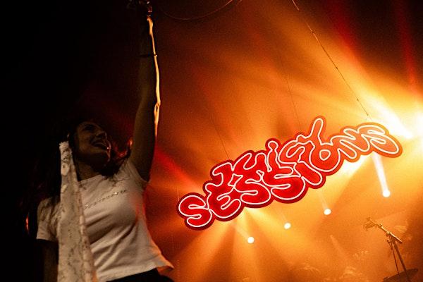 JUICY SESSIONS | Abril