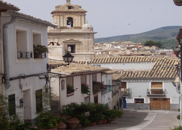 CARAVACA: LA CRUZ Y LA ESPADA