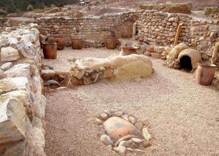 VISITA GUIADA AL YACIMIENTO ARGÁRICO DE LA BASTIDA, LA TROYA DE OCCIDENTE (HORARIO 10:00 H.)