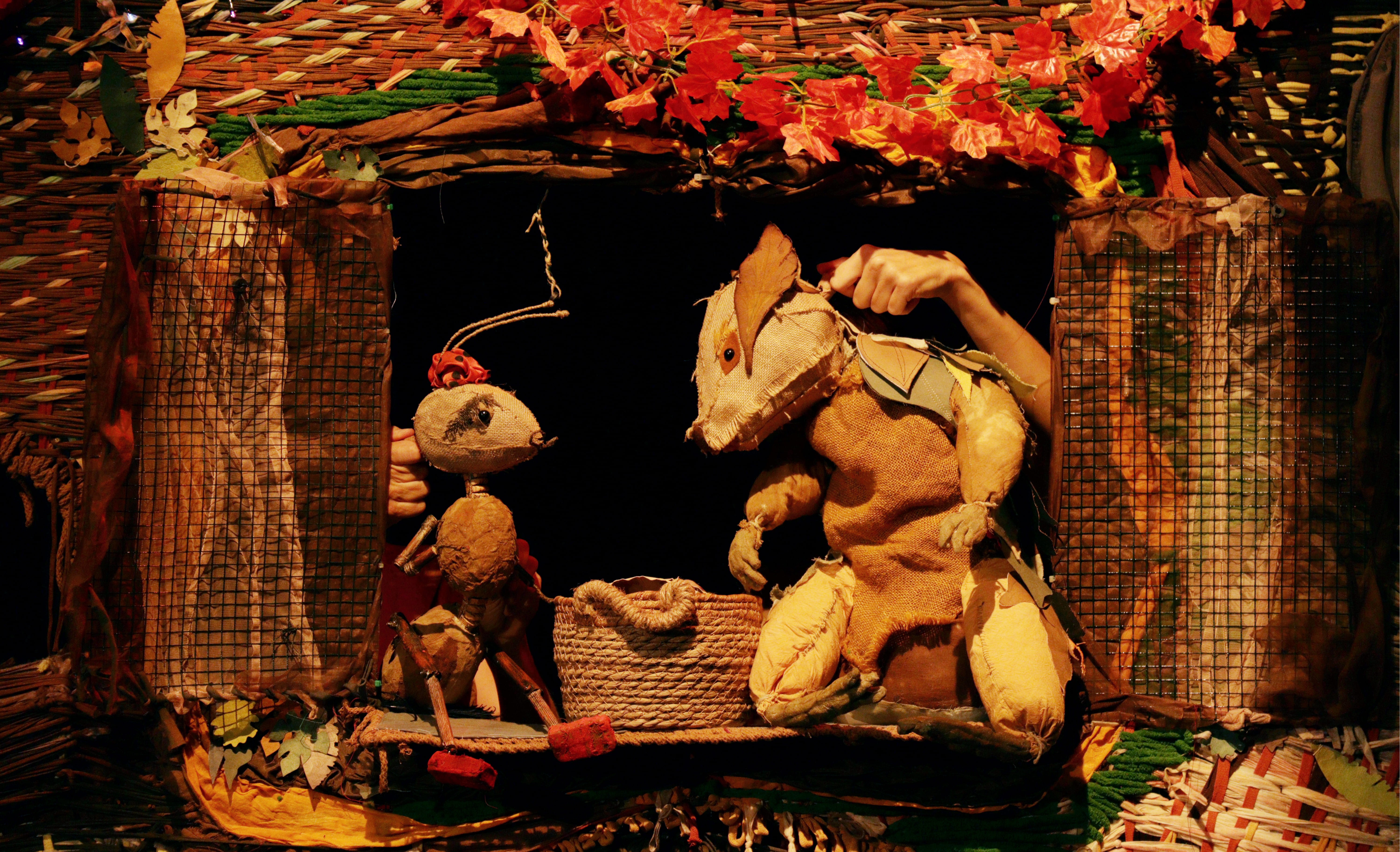 "Querida Ardilla". Compañía Naranja Lima